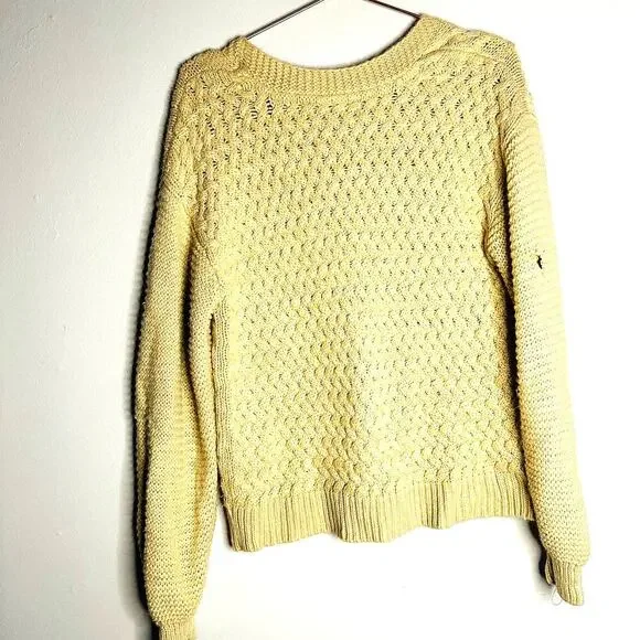 Pamela Love Beige Off-White Knit Fisherman Button Front Sweater Size Small - Picture 3 of 10